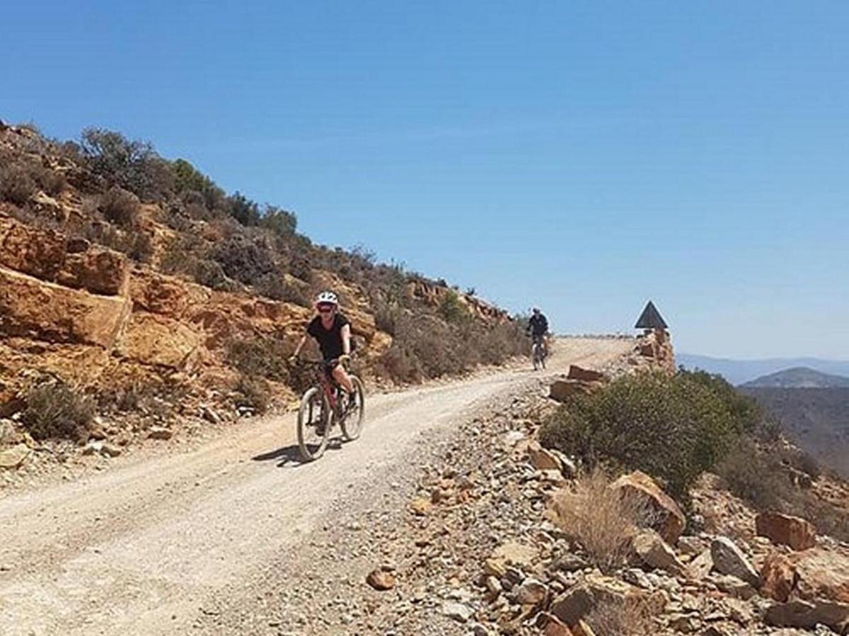 Red Mountain Ridge Karoo Oasis And Guest Farm Apartment Buffelskloof Luaran gambar