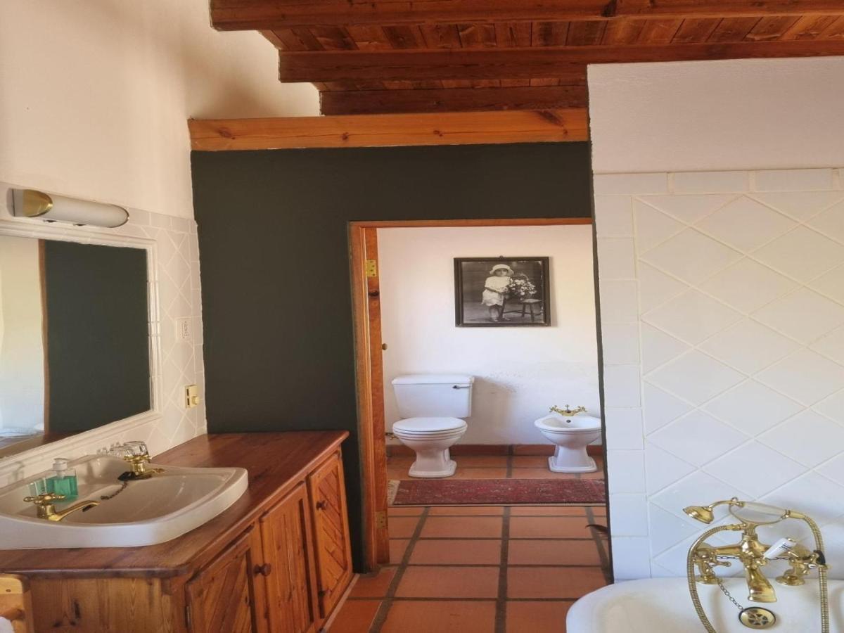 Red Mountain Ridge Karoo Oasis And Guest Farm Apartment Buffelskloof Luaran gambar