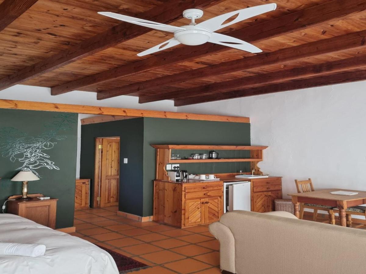 Red Mountain Ridge Karoo Oasis And Guest Farm Apartment Buffelskloof Luaran gambar
