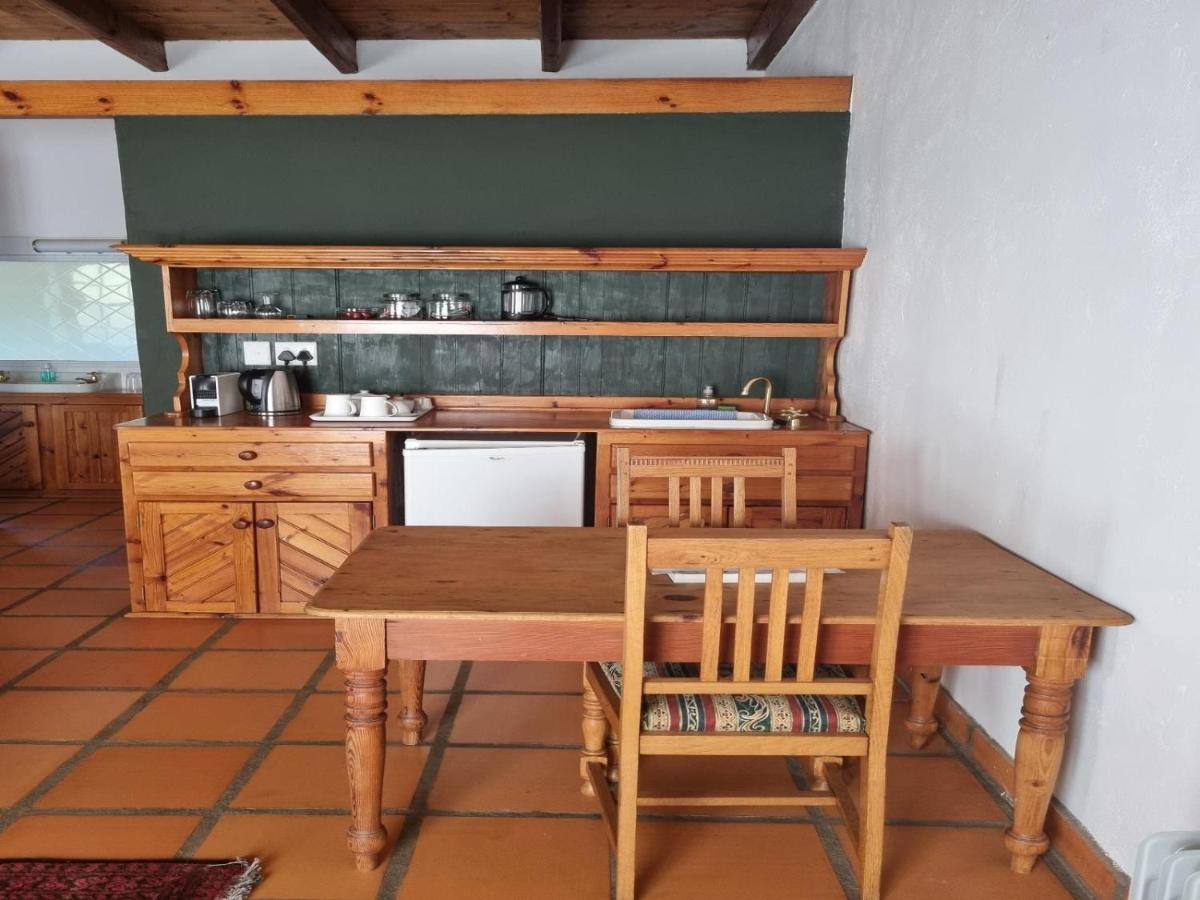 Red Mountain Ridge Karoo Oasis And Guest Farm Apartment Buffelskloof Luaran gambar